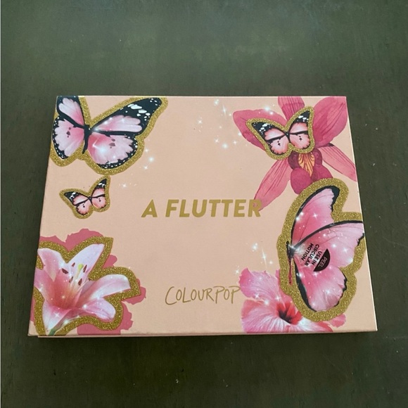 Colourpop A Flutter palette - Picture 1 of 4